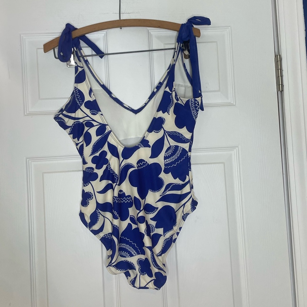 KATE SPADE Zigzag Floral Bow-strap V-neck One-piece - Medium - Picture 3 of 4